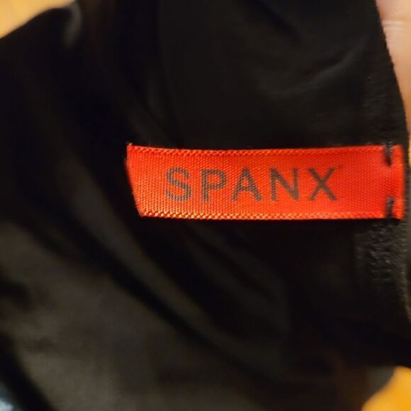 SPANX  Shapewear Stomache And Bottom Support  Dress Black Size M - Picture 3 of 5